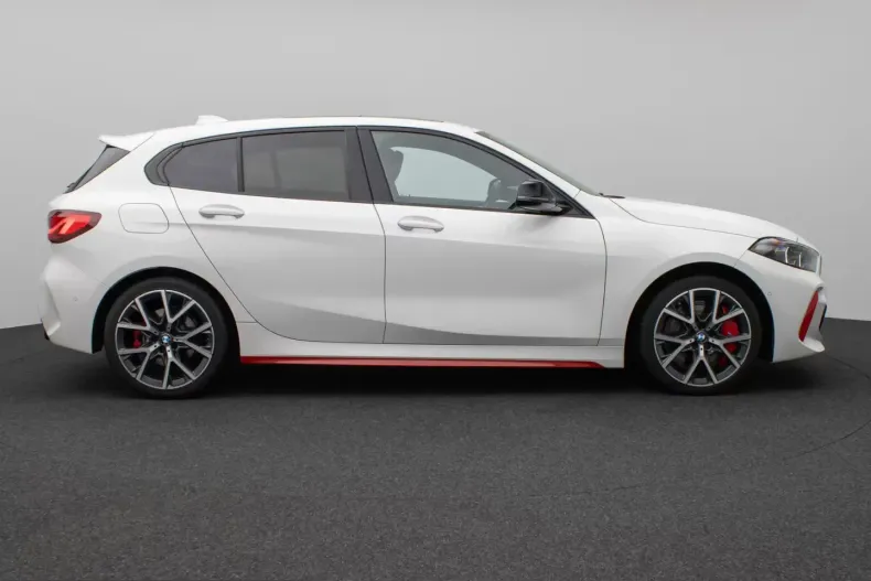 BMW 128ti (Seria 1) din 2024 cu 11.505 km - oferta BMW214065 - foto 3