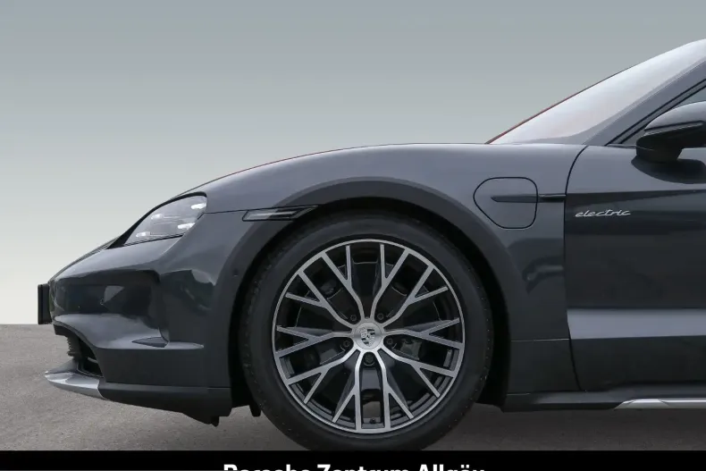 Porsche Taycan din 2024 cu 39.526 km - oferta POR214067 - foto 26