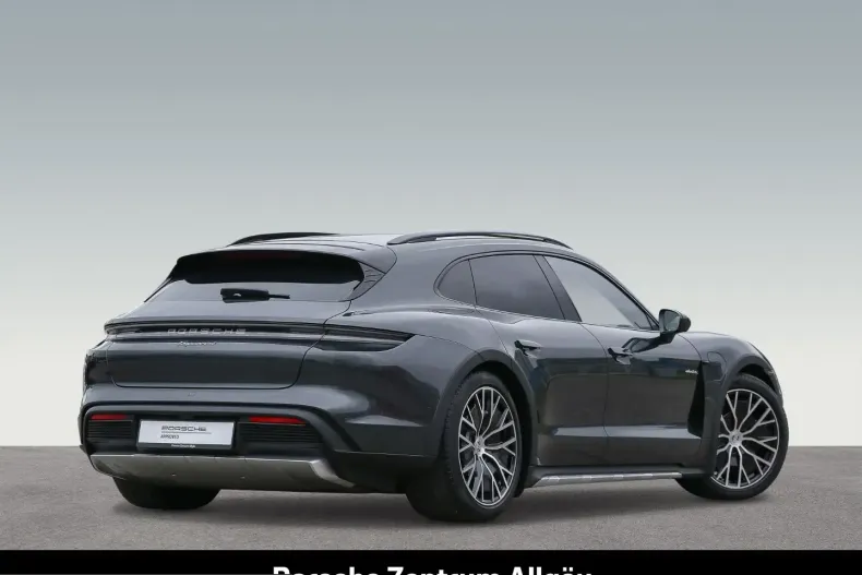 Porsche Taycan din 2024 cu 39.526 km - oferta POR214067 - foto 31
