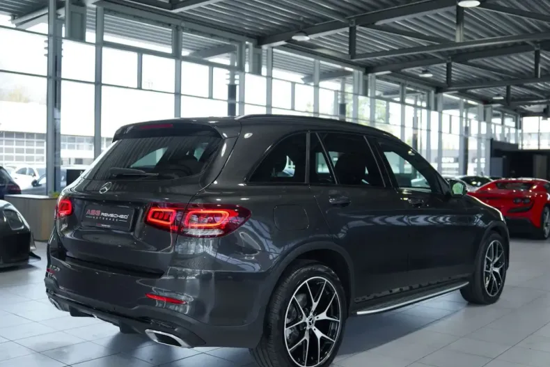 Mercedes-Benz GLC 400 (Clasa GLC) din 2021 cu 77.900 km - oferta MER214069 - foto 3