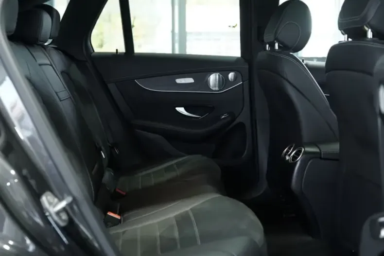 Mercedes-Benz GLC 400 (Clasa GLC) din 2021 cu 77.900 km - oferta MER214069 - foto 20