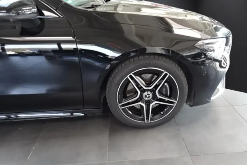Mercedes-Benz CLA 220 (Clasa CLA) din 2025 cu 6.080 km - oferta MER214070 - foto 5