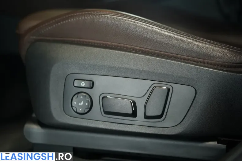 BMW X4 (Seria X) din 2024 cu 73.900 km - oferta BMW214075 - foto 25