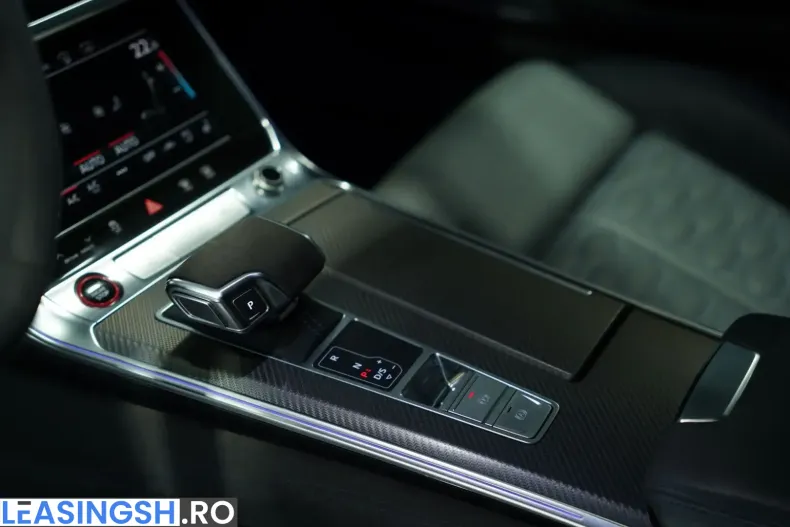 Audi RS6 din 2021 cu 79.000 km - oferta AUD214077 - foto 31