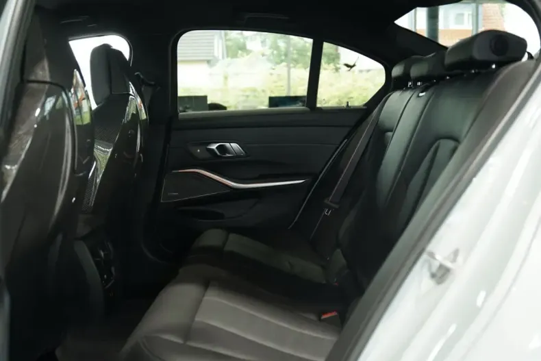 BMW M3 (Seria 3) din 2021 cu 45.000 km - oferta BMW214078 - foto 26