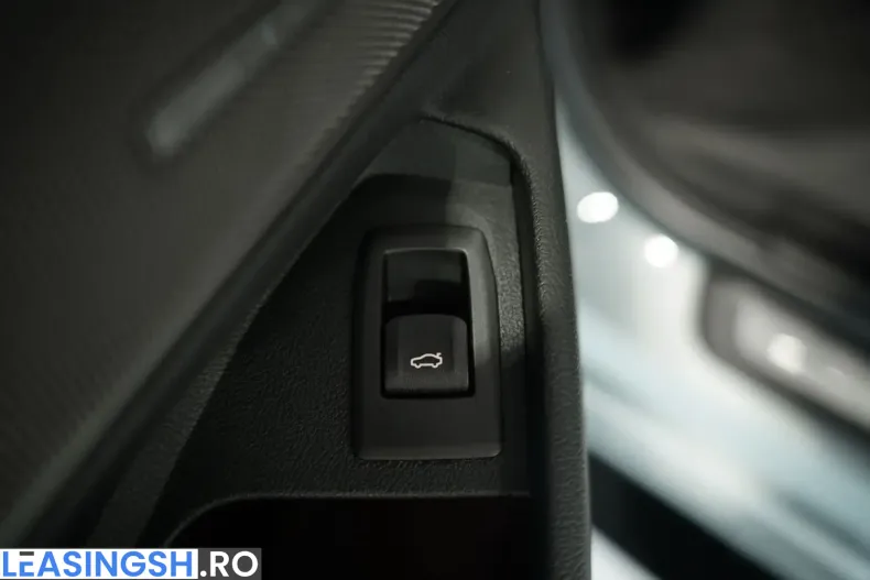 BMW M3 (Seria 3) din 2021 cu 45.000 km - oferta BMW214078 - foto 30