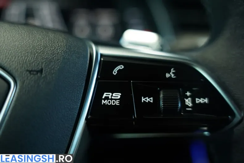 Audi RS7 din 2021 cu 13.000 km - oferta AUD214080 - foto 39