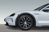 Porsche Taycan din 2024 cu 26.800 km - oferta POR214081 - foto 6