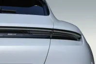 Porsche Taycan din 2024 cu 26.800 km - oferta POR214081 - foto 9