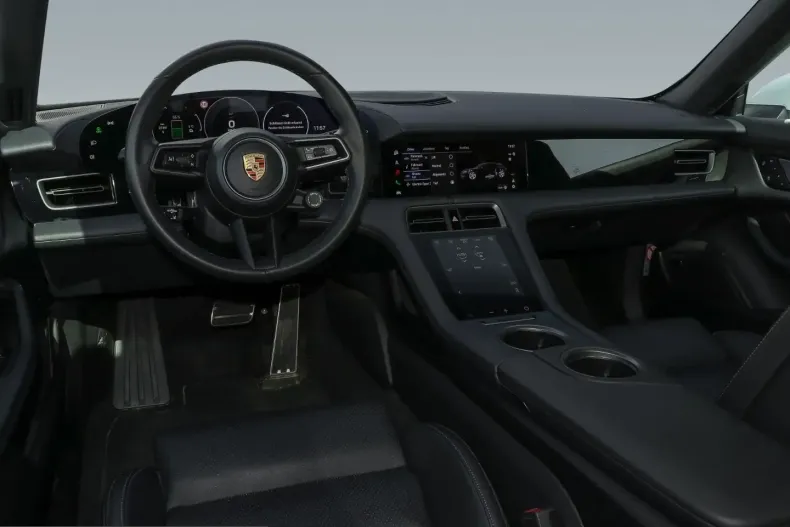 Porsche Taycan din 2024 cu 26.800 km - oferta POR214081 - foto 10