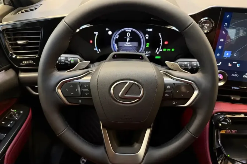 Lexus NX 450h din 2026 cu 15 km - oferta LEX214082 - foto 16