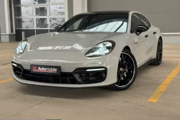 Porsche Panamera din 2021 - oferta POR214084