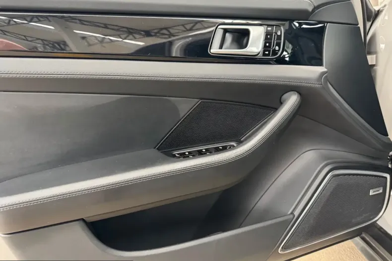 Porsche Panamera din 2021 cu 99.900 km - oferta POR214084 - foto 26