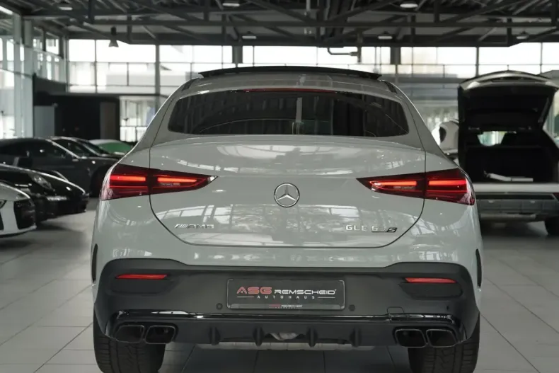Mercedes-Benz GLE 63 AMG (Clasa GLE) din 2023 cu 31.900 km - oferta MER214086 - foto 11
