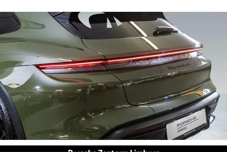 Porsche Taycan din 2023 cu 29.990 km - oferta POR214087 - foto 8