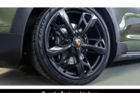 Porsche Taycan din 2023 cu 29.990 km - oferta POR214087 - foto 22