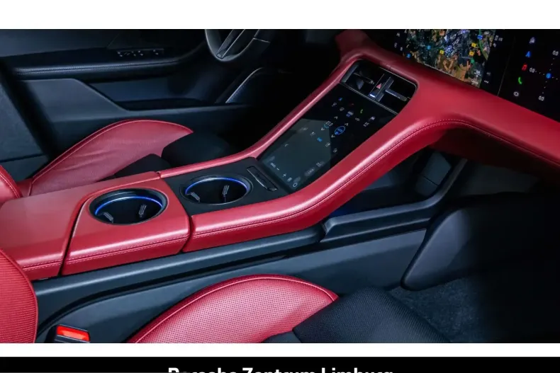 Porsche Taycan din 2023 cu 29.990 km - oferta POR214087 - foto 39
