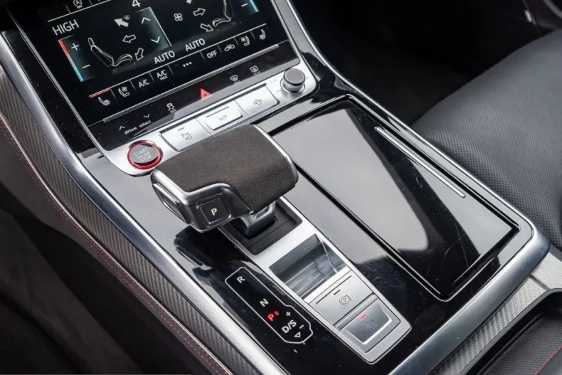 Audi RSQ8 din 2023 cu 38.171 km - oferta AUD214091 - foto 12