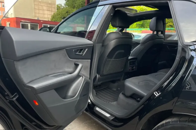 Audi RSQ8 din 2023 cu 50.900 km - oferta AUD214095 - foto 24