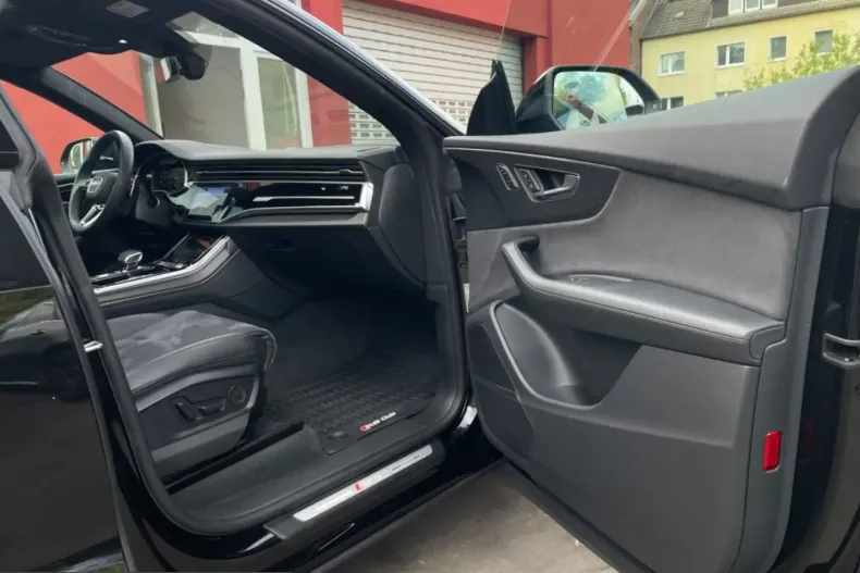 Audi RSQ8 din 2023 cu 50.900 km - oferta AUD214095 - foto 41