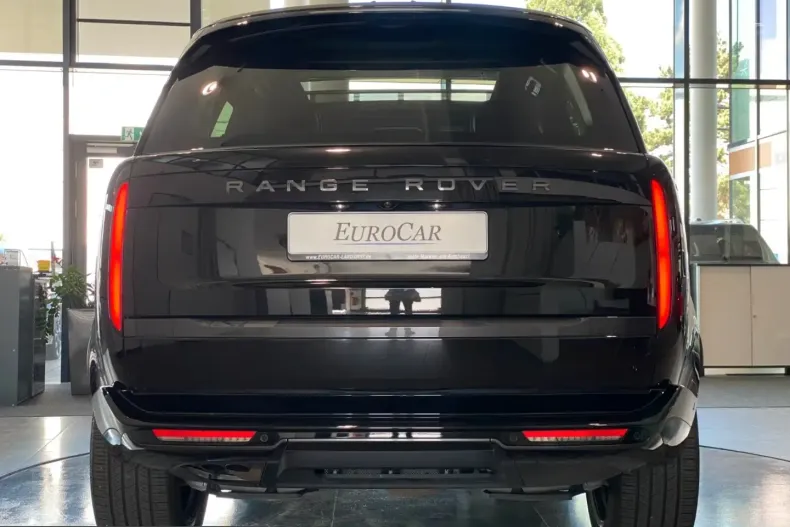 Land Rover Range Rover din 2025 cu 9.984 km - oferta LAN214097 - foto 7