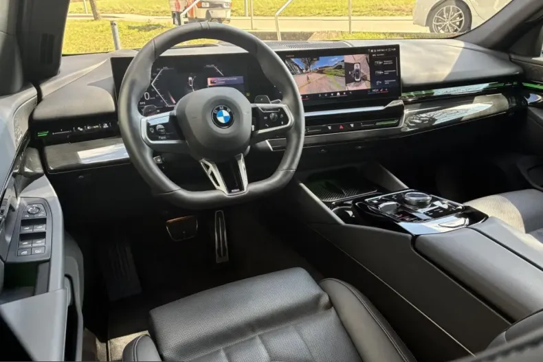 BMW 540 (Seria 5) din 2025 cu 13.440 km - oferta BMW214100 - foto 16