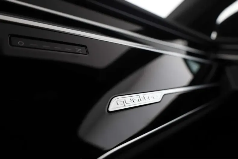 Audi A8 din 2024 cu 6.044 km - oferta AUD214102 - foto 15