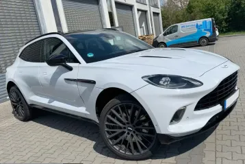 Aston Martin DBX din 2023 - oferta AST214104