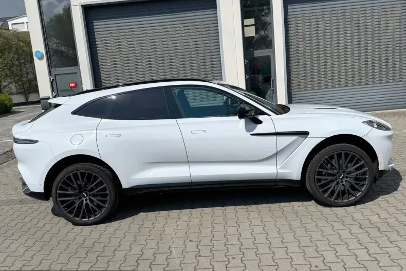Aston Martin DBX din 2023 cu 46.250 km - oferta AST214104 - foto 4