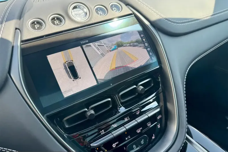 Aston Martin DBX din 2023 cu 46.250 km - oferta AST214104 - foto 18
