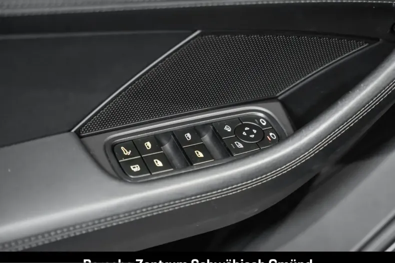 Porsche Panamera din 2023 cu 35.280 km - oferta POR214111 - foto 24