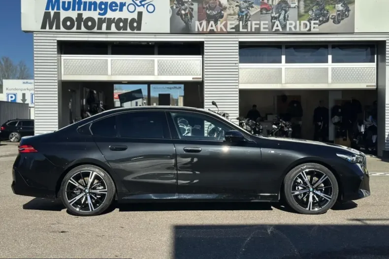 BMW 540 (Seria 5) din 2025 cu 24.440 km - oferta BMW214114 - foto 4