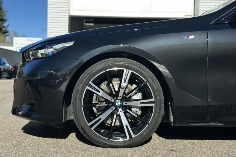BMW 540 (Seria 5) din 2025 cu 24.440 km - oferta BMW214114 - foto 9