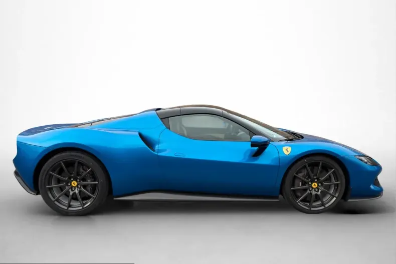 Ferrari 296 GTS din 2023 cu 17.500 km - oferta FER214115 - foto 4