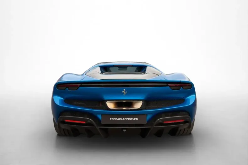 Ferrari 296 GTS din 2023 cu 17.500 km - oferta FER214115 - foto 6
