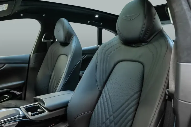 Aston Martin DBX din 2024 cu 19.900 km - oferta AST214118 - foto 16