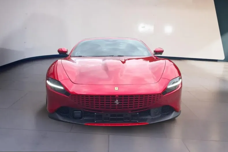 Ferrari Roma din 2025 cu 1.620 km - oferta FER214121 - foto 2
