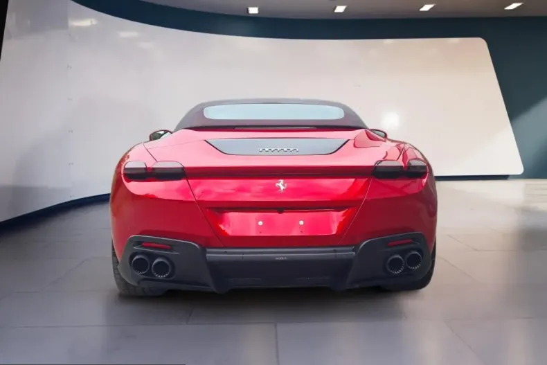 Ferrari Roma din 2025 cu 1.620 km - oferta FER214121 - foto 5