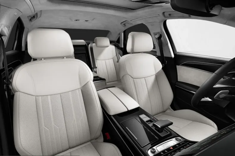 Audi A8 din 2024 cu 61.917 km - oferta AUD214123 - foto 4