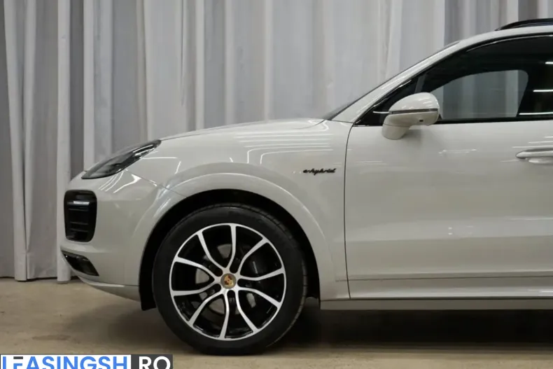 Porsche Cayenne din 2023 cu 54.510 km - oferta POR214130 - foto 3