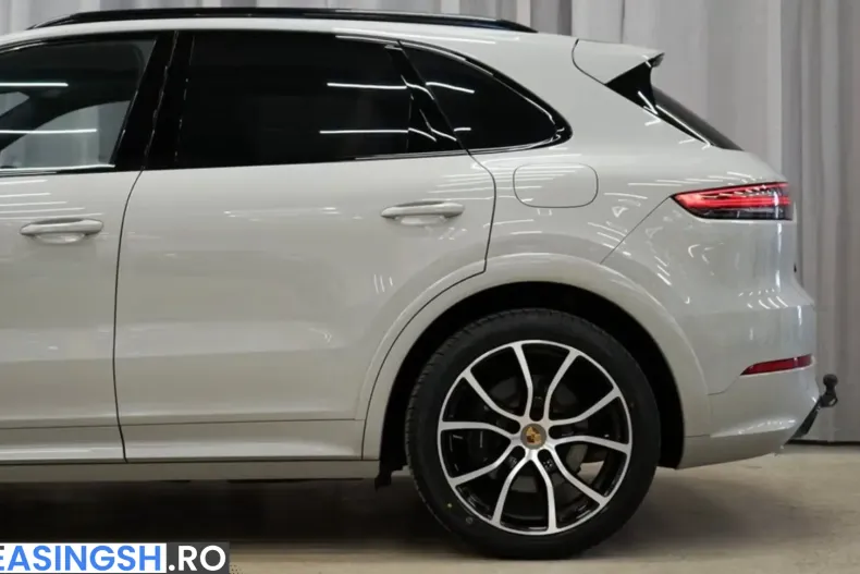 Porsche Cayenne din 2023 cu 54.510 km - oferta POR214130 - foto 4