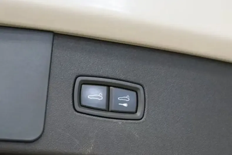 Porsche Cayenne din 2023 cu 54.510 km - oferta POR214130 - foto 26