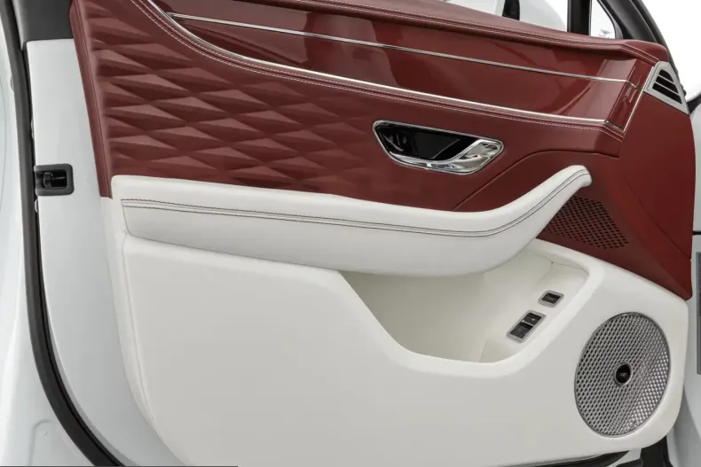 Bentley Flying Spur din 2023 cu 57.300 km - oferta BEN214144 - foto 31