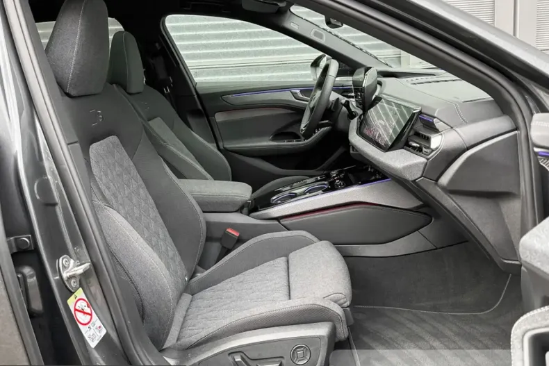 Audi A6 din 2025 cu 12.416 km - oferta AUD214148 - foto 8