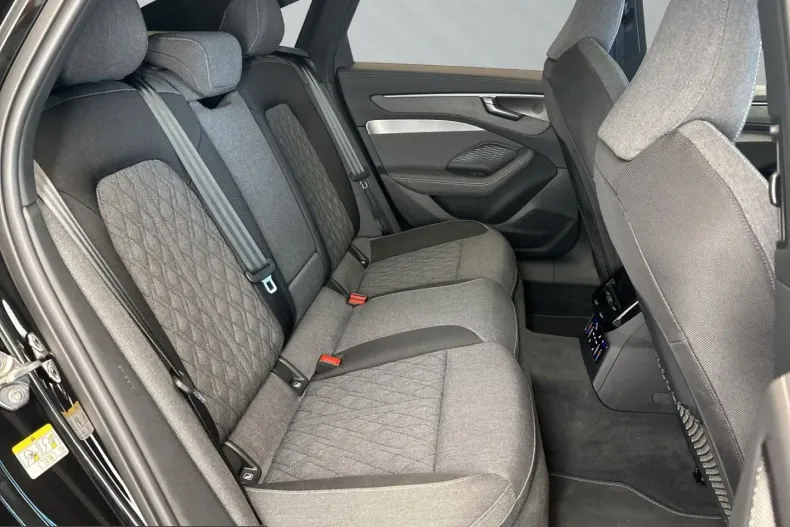 Audi A6 din 2025 cu 8.000 km - oferta AUD214150 - foto 5