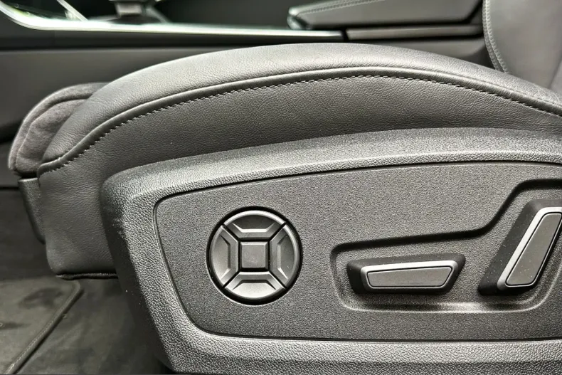 Audi A6 din 2025 cu 18.290 km - oferta AUD214152 - foto 14