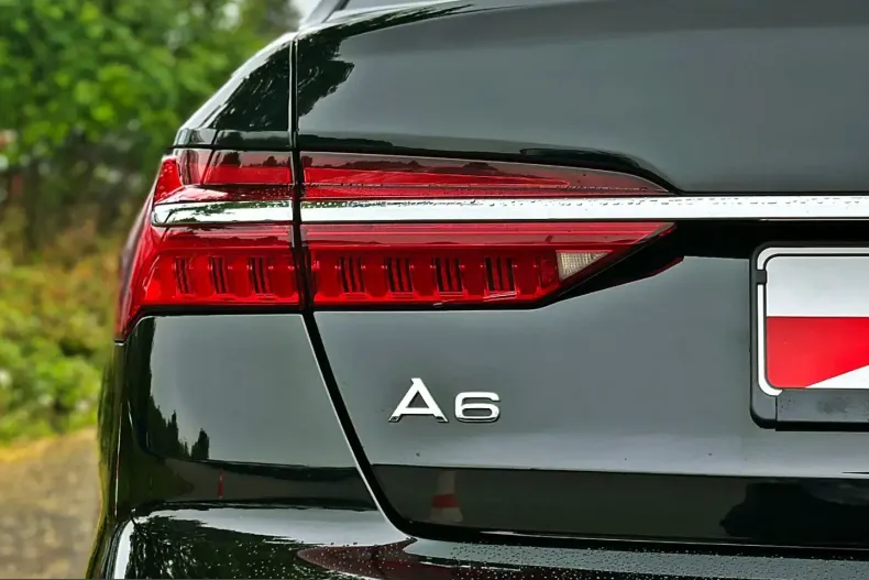Audi A6 din 2025 cu 18.290 km - oferta AUD214152 - foto 31