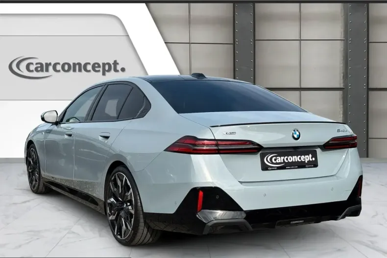 BMW 540 (Seria 5) din 2025 cu 25.566 km - oferta BMW214153 - foto 5