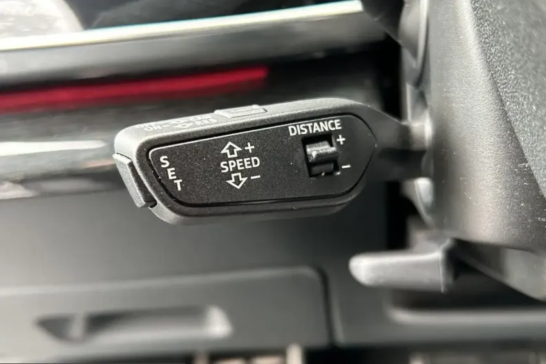 Audi SQ8 din 2021 cu 89.990 km - oferta AUD214165 - foto 33