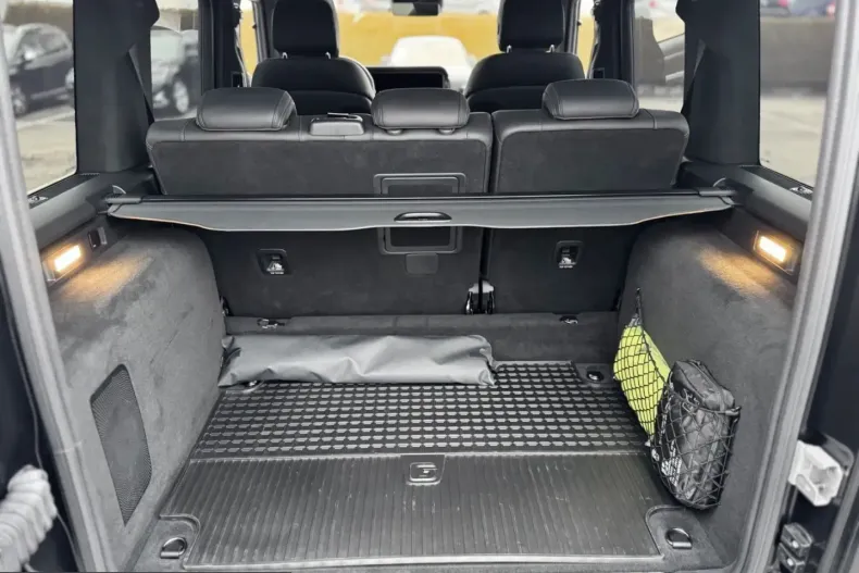 Mercedes-Benz G 63 AMG (Clasa G) din 2025 cu 4.418 km - oferta MER214171 - foto 10
